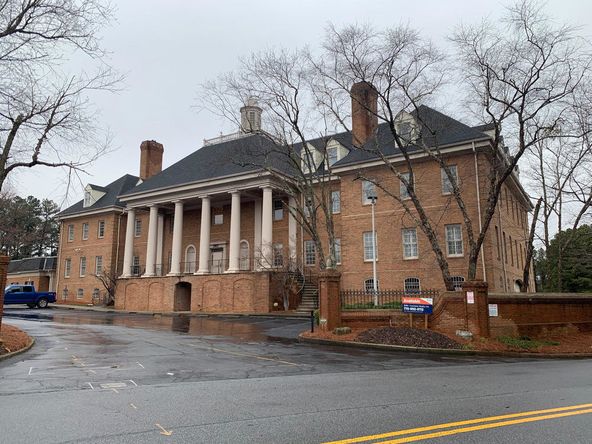 PRIME OFFICE SPACE FOR LEASE-MARIETTA, GA: 1900 Leland Dr SE, Marietta, GA 30067